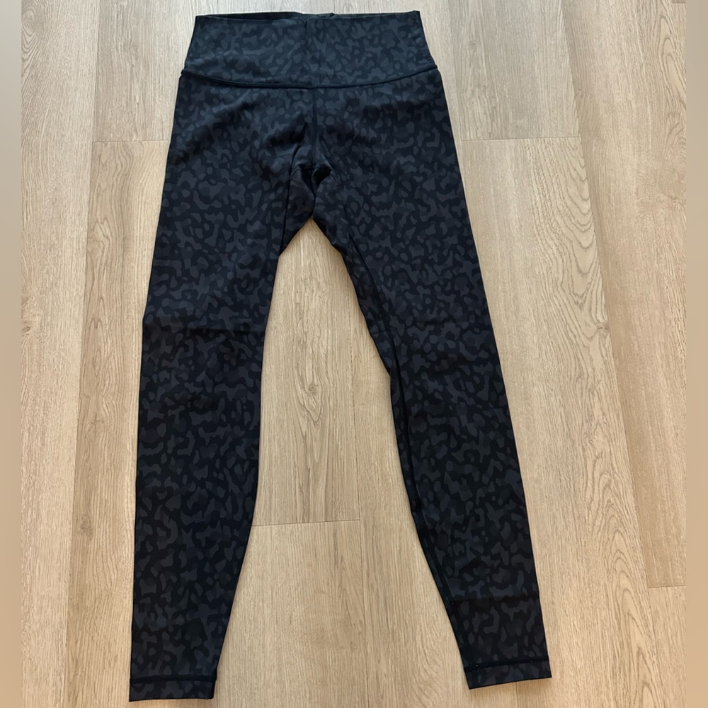 Lululemon Black Pattern Leggings